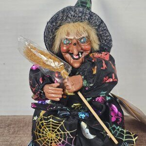 Vintage Tii Collection Rolling Cackling Red Eyed Lights Up Witch With Broom